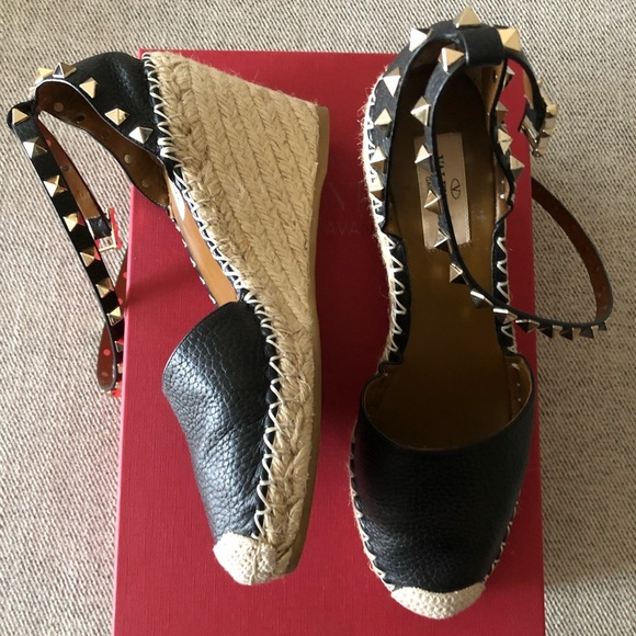❌ SOLD VALENTINO Rockstud Espadrilles - Picture 6 of 7